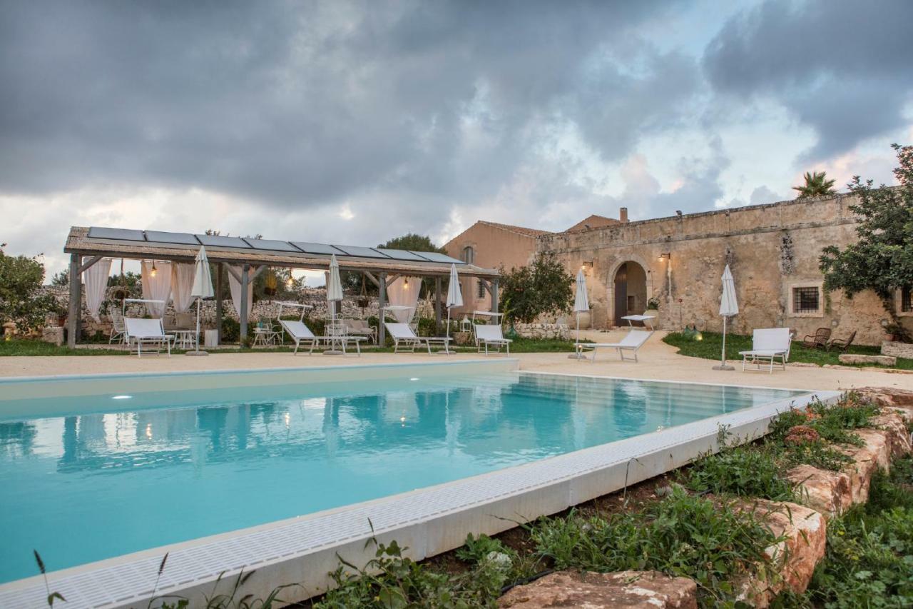 منزل الضيف دونافوغاتا  في Terre Di Cavalusi Relais المظهر الخارجي الصورة