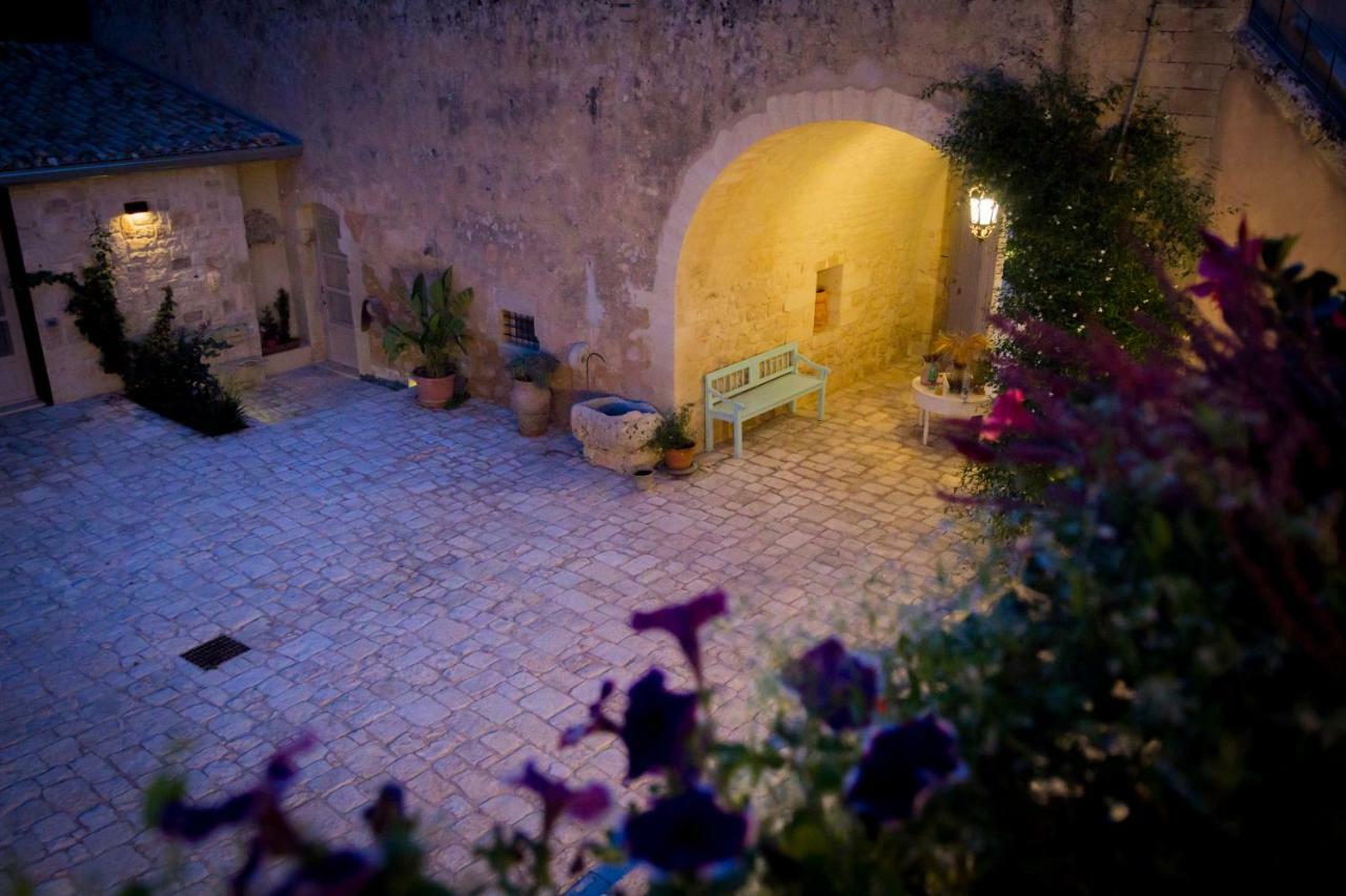 منزل الضيف دونافوغاتا  في Terre Di Cavalusi Relais المظهر الخارجي الصورة