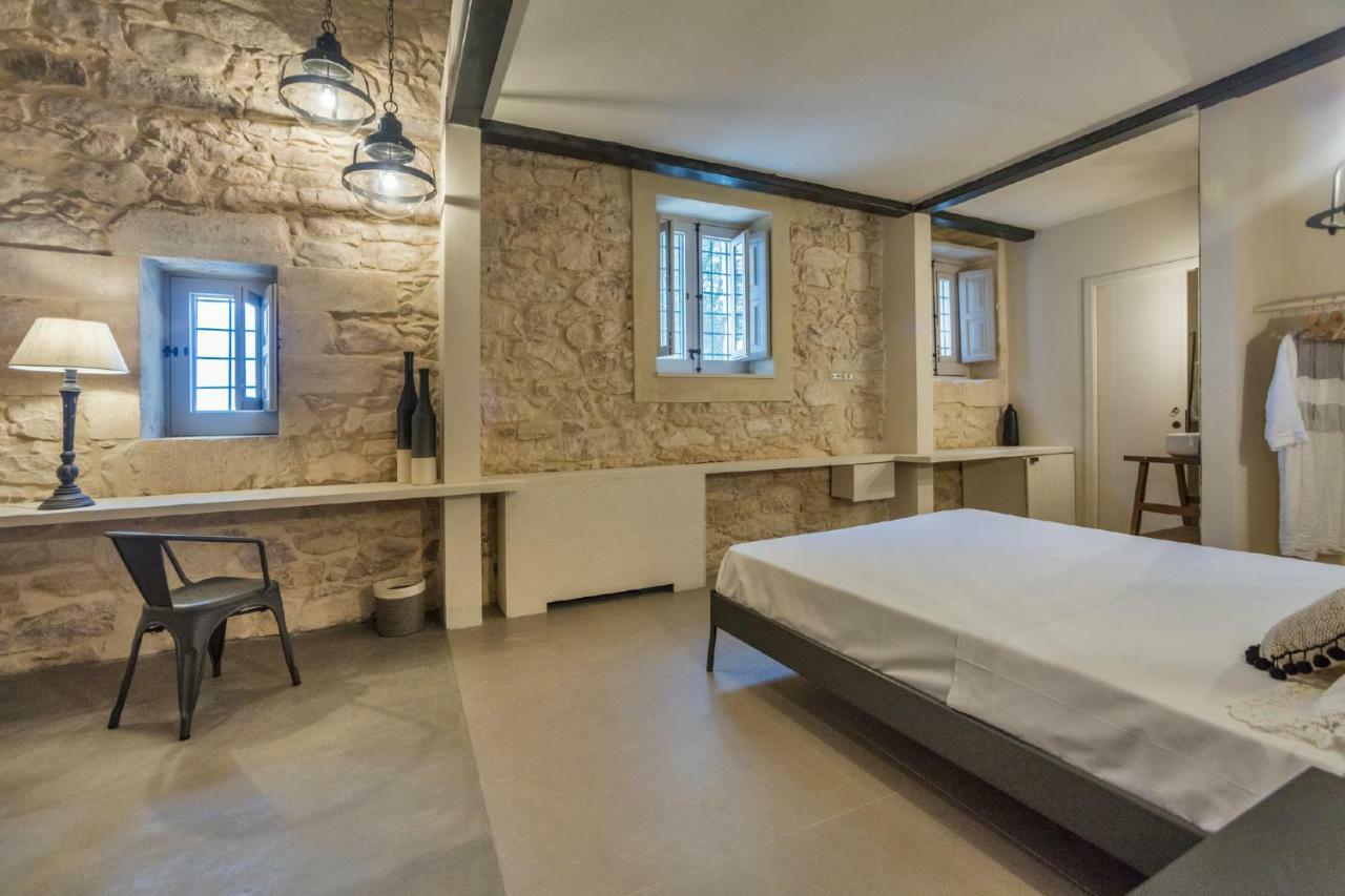 منزل الضيف دونافوغاتا  في Terre Di Cavalusi Relais المظهر الخارجي الصورة