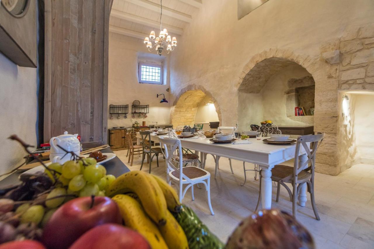 منزل الضيف دونافوغاتا  في Terre Di Cavalusi Relais المظهر الخارجي الصورة
